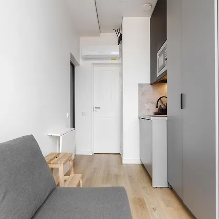 Tiny Urban Apartment *
